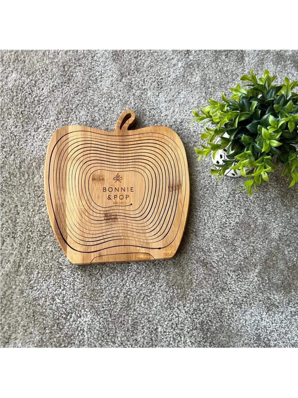 Natural Bamboo Apple-Shaped Serving Basket - Natural